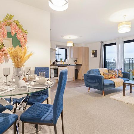 One And Two Bed Apartments Slough Near Heathrow Colnbrook Екстериор снимка