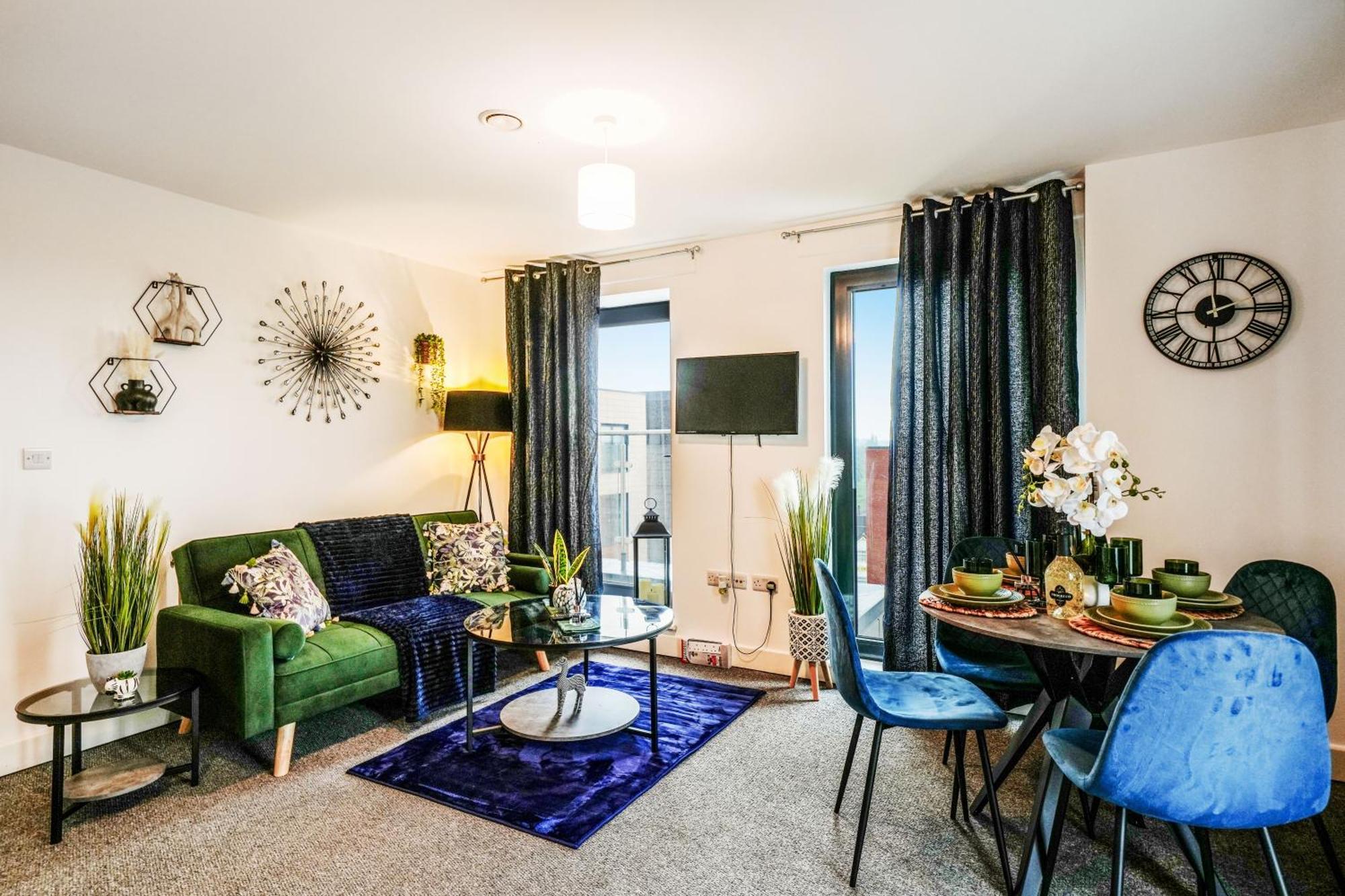 One And Two Bed Apartments Slough Near Heathrow Colnbrook Екстериор снимка