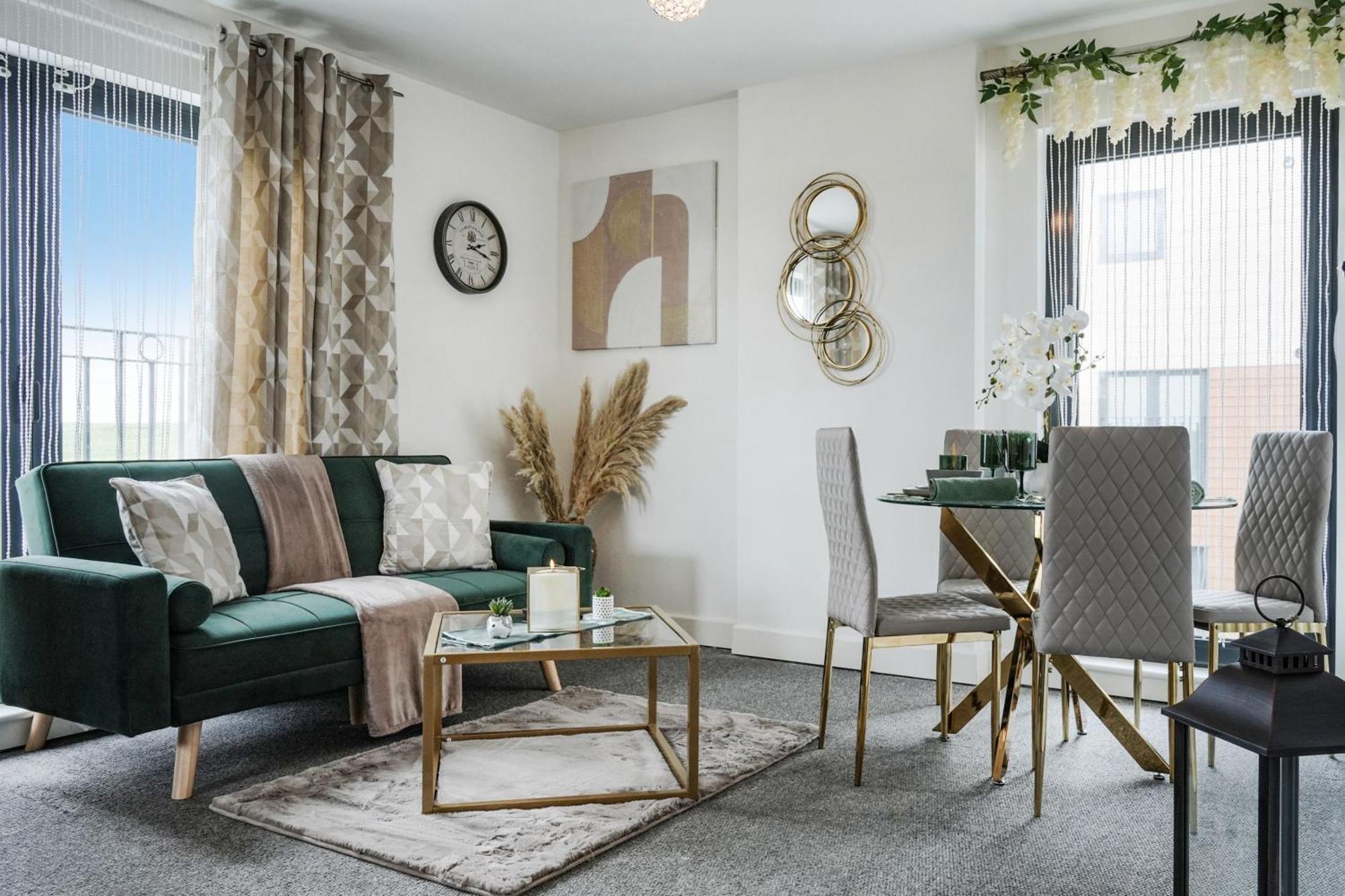 One And Two Bed Apartments Slough Near Heathrow Colnbrook Екстериор снимка