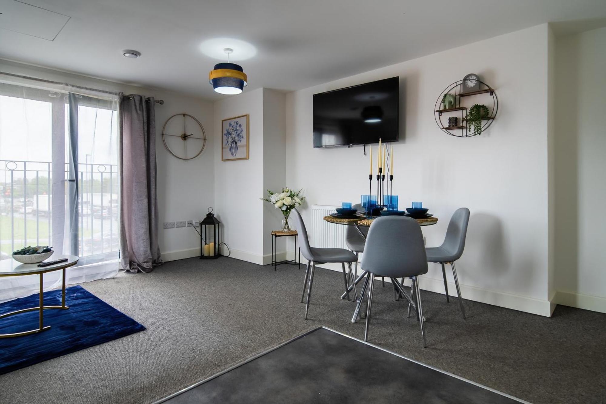 One And Two Bed Apartments Slough Near Heathrow Colnbrook Екстериор снимка
