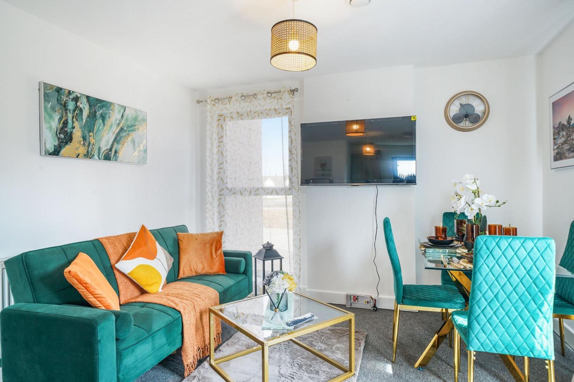 One And Two Bed Apartments Slough Near Heathrow Colnbrook Екстериор снимка